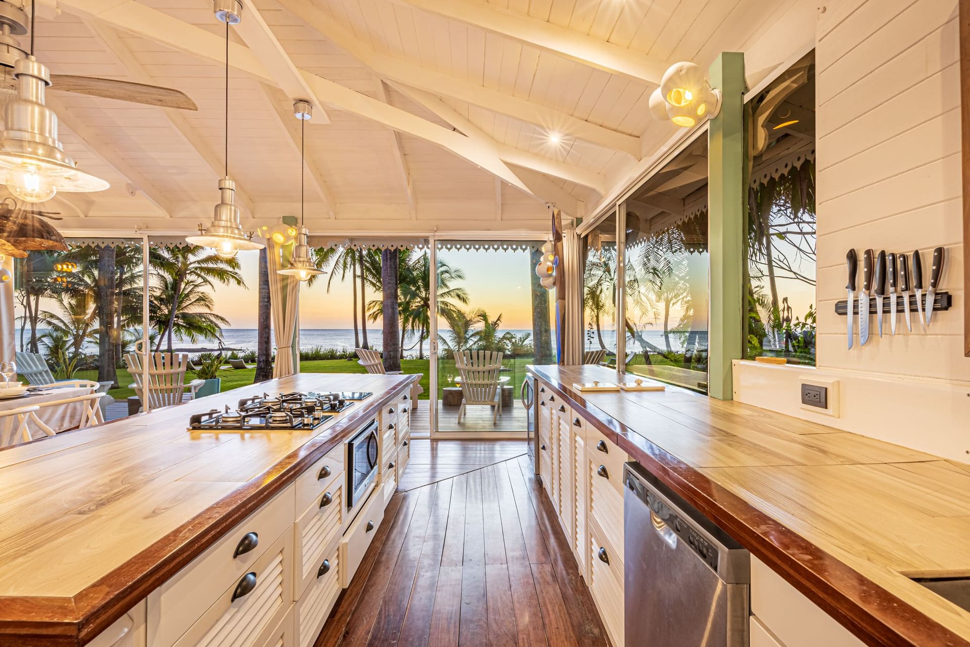 Gourmet Kitchen